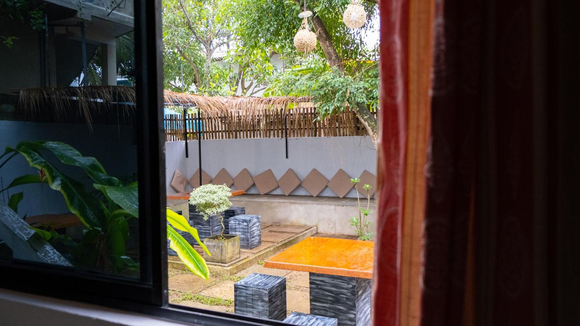 Rastha Pastha Beach Villa Unawatuna Buitenkant foto